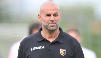 Palermo-Crotone, infuocato esordio-bis per Roberto Stellone