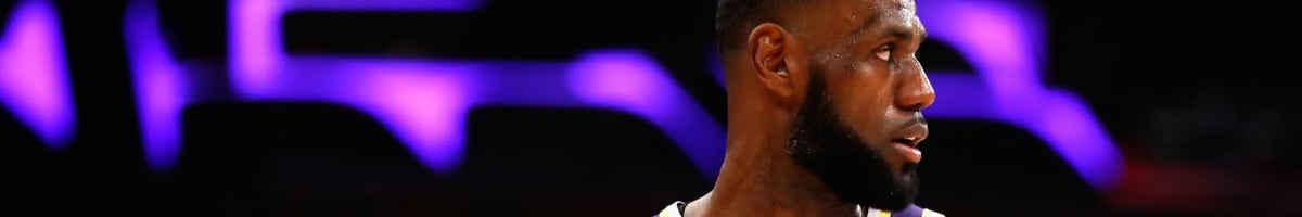 Blazers-Lakers: Lillard prova a fermare LeBron