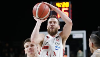 Milano-Cantù, l'Olimpia cerca nel derby numero 168 la continuità perduta