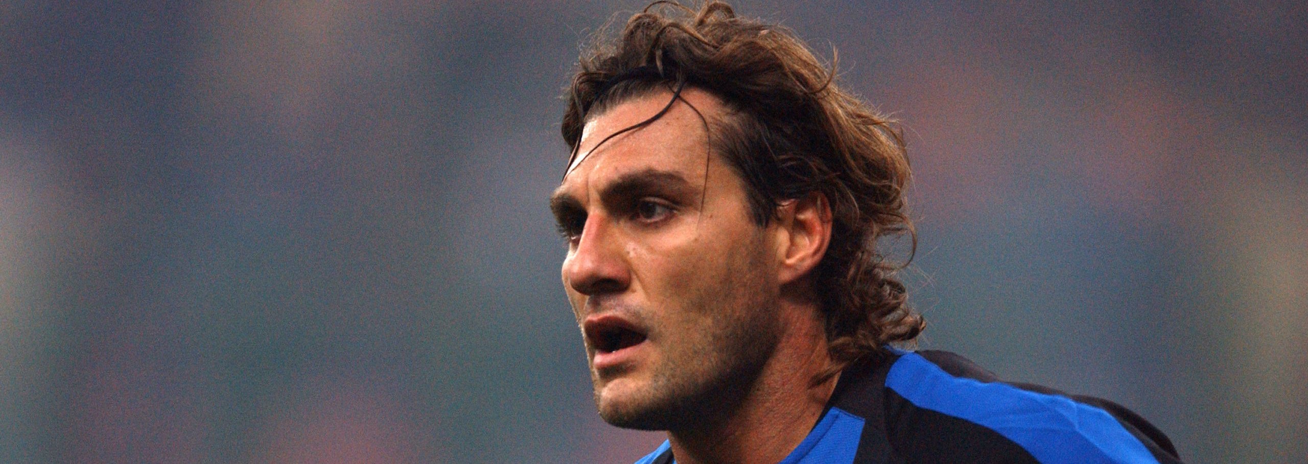 Da Abreu a Bobo Vieri, i 10 calciatori che hanno cambiato più squadre