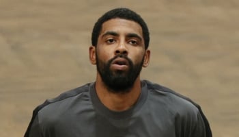 Pronostici NBA di stanotte: a Brooklyn può bastare Kyrie, Hawks-Kings e Hornets-Raptors agli antipodi
