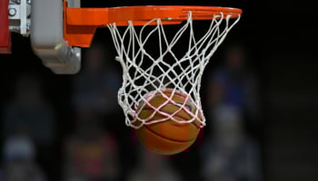 Pronostici NBA: si infiamma la lotta playoff, 3 consigli per stanotte