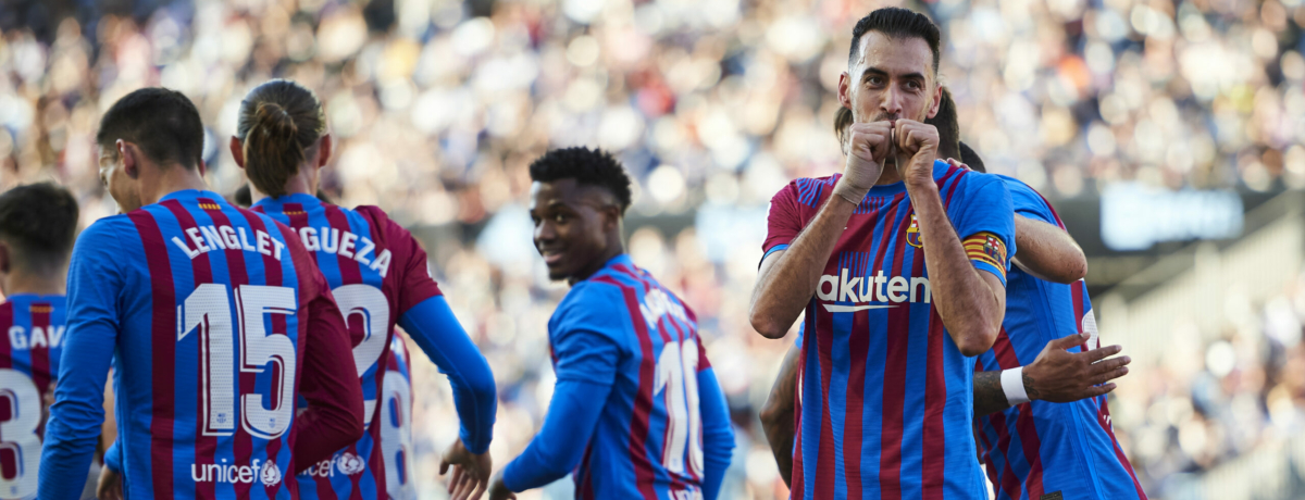 Barcellona-Espanyol: Xavi fa il suo esordio in un Camp Nou tutto esaurito per il derby della Catalogna