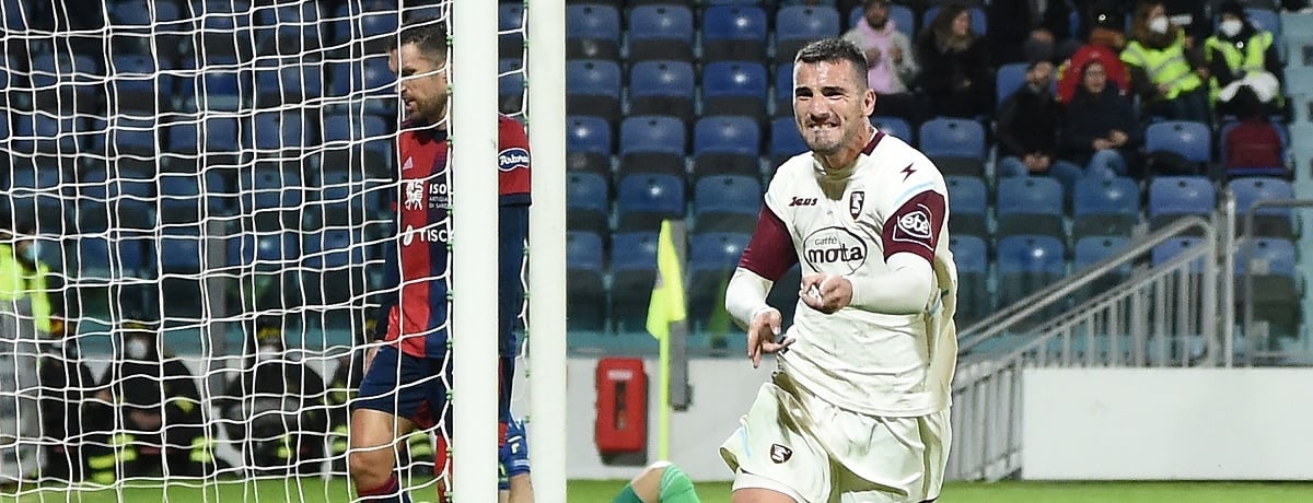 Salernitana-Cagliari: si infiamma la volata salvezza, favoriti i granata col vento in poppa