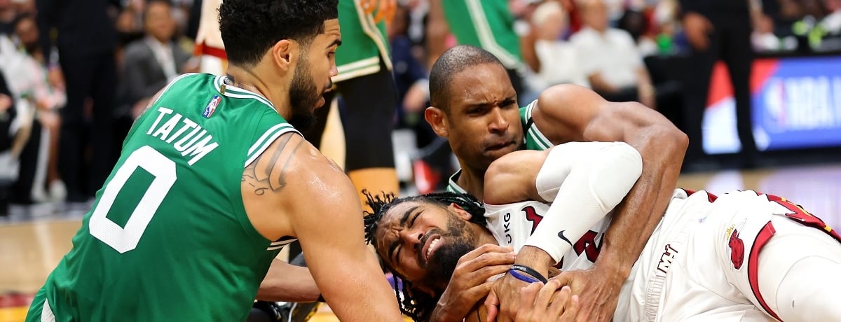 pronostici NBA oggi plyoff 2022 gara-4