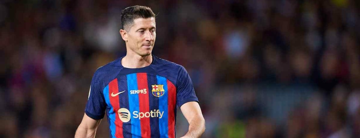 Osasuna-Barcellona: Xavi punta ancora su Lewandowski