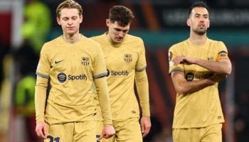giocatori del barcellona in campo