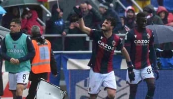 Il Bologna esulta per un gol