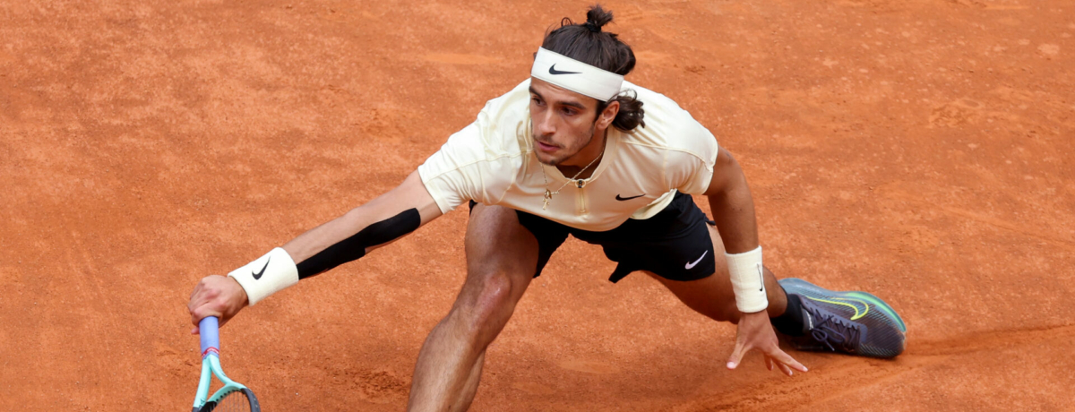 Pronostici tennis oggi: in campo Sonego e Musetti sulla terra francese