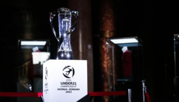 il trofeo dell'Europeo Under 21