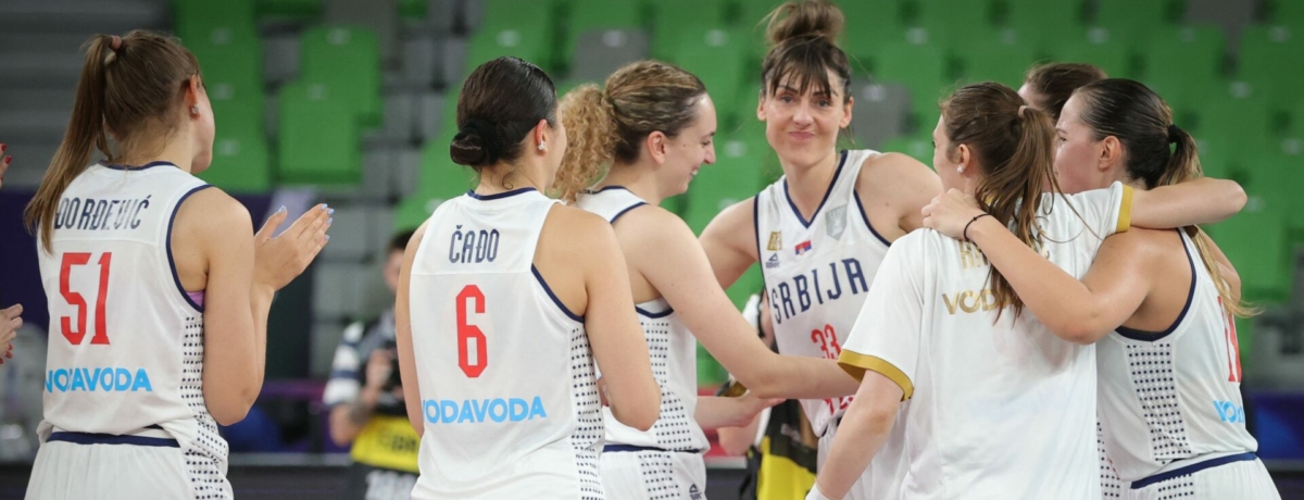giocatrici serbe in campo