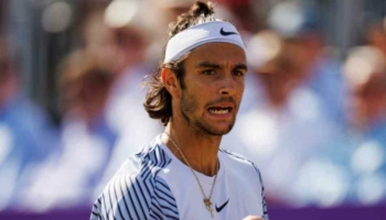 Pronostici tennis oggi: Wimbledon, si riparte dall'interruzione. Musetti e Sinner al secondo turno