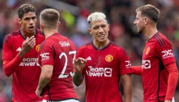 Manchester United-Wolverhampton: Jadon Sancho da prima punta nei Red Devils