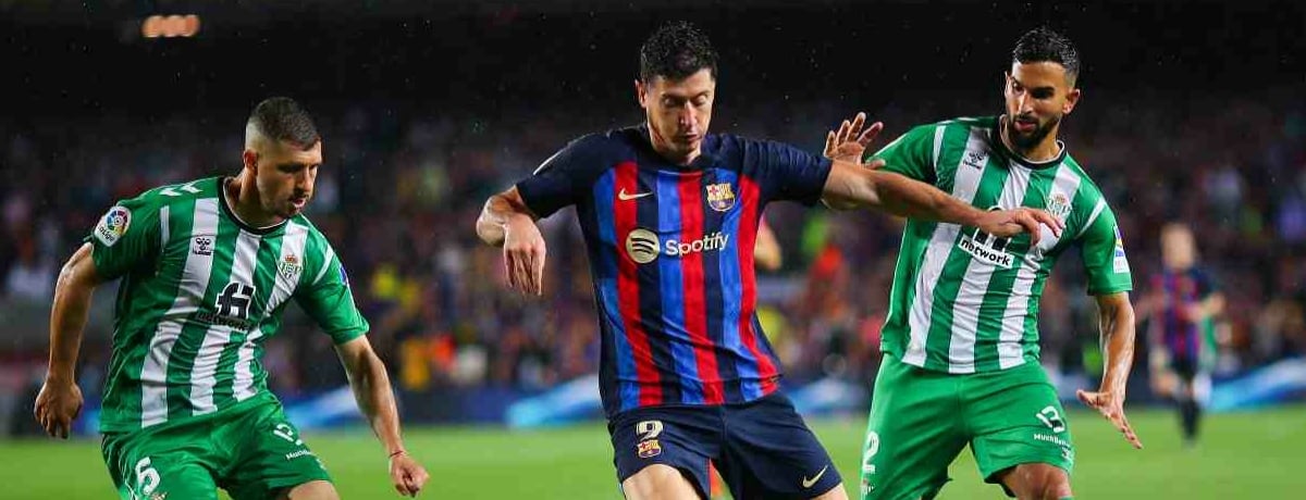 Real Sociedad-Barcellona: Lewandowski sicuro titolare in avanti