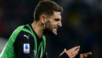 Cagliari-Sassuolo: Berardi assente per squalifica, Pinamonti in pole davanti