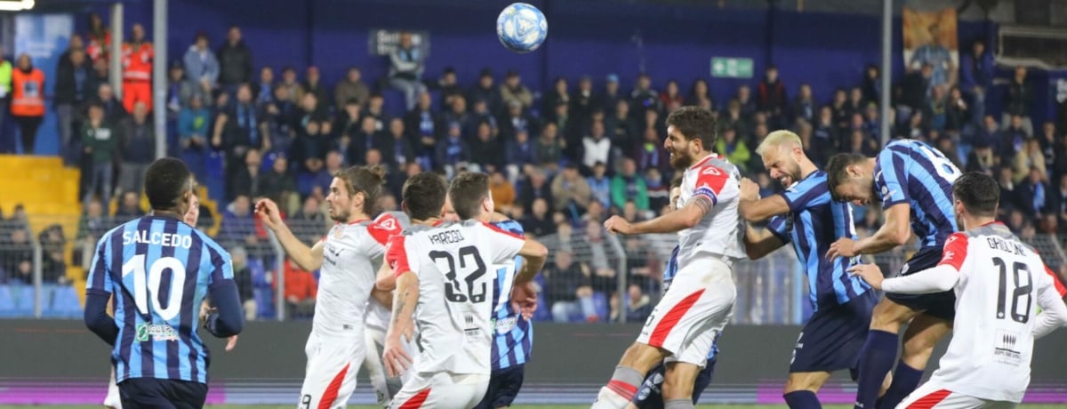 Ascoli-Cremonese: Stroppa si affida al tandem Vazquez e Coda
