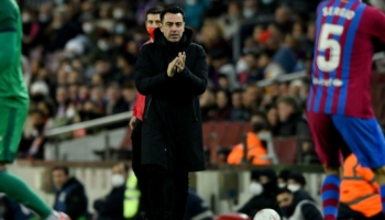 Barcellona-Valencia: emergenza a centrocampo per Xavi
