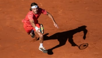 Pronostici tennis oggi: Tsitsipas favorito su Lajovic nella semifinale di Barcellona