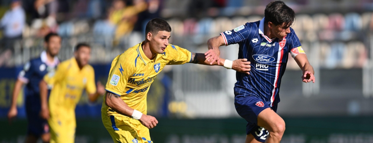 Frosinone-Venezia: testa a testa per la vetta
