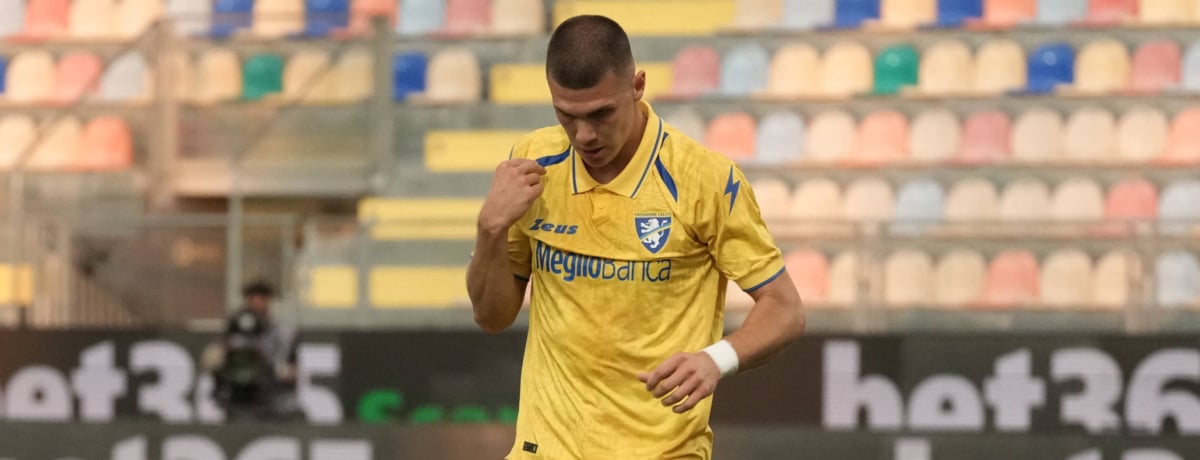 Frosinone-Juventus: Vicario e Kolo Muani subito in campo